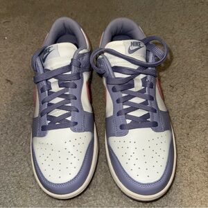 Nike Lavender and White Low-Top Sneakers